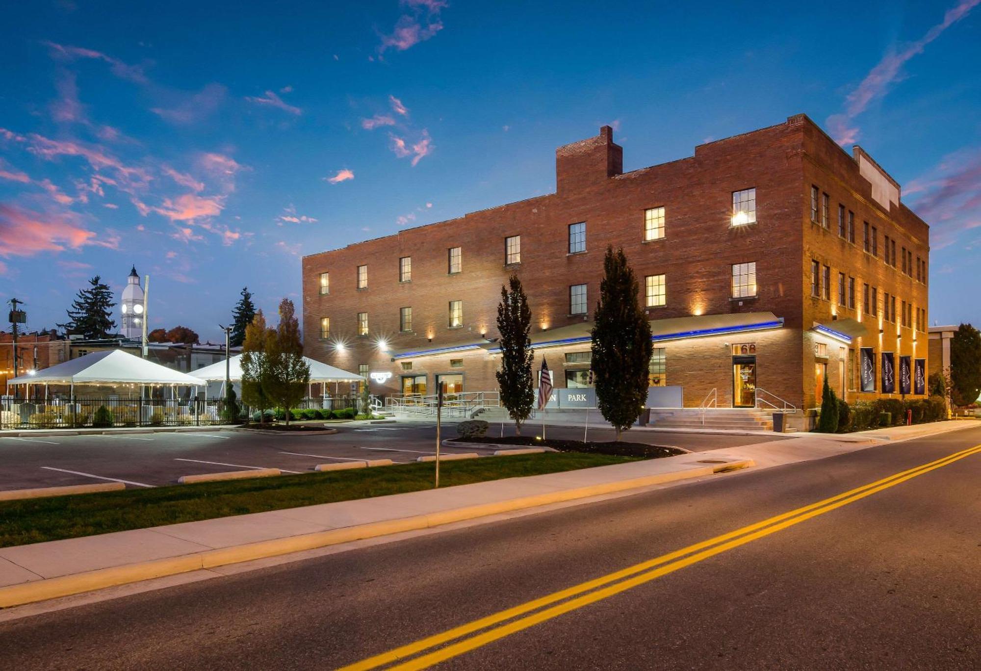 Jackson Park Inn, Ascend Hotel Collection Pulaski Exterior photo